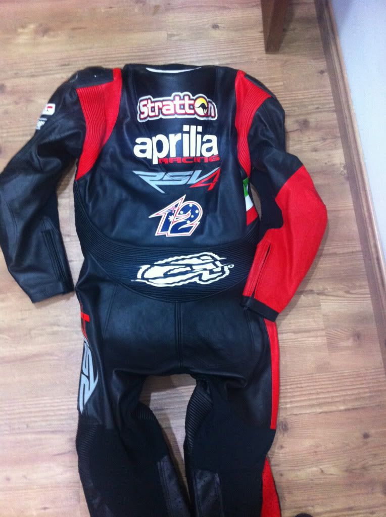 aprilia leathers